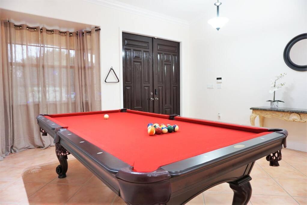 New Luxury Vacation Dream Rental- Sleeps 15! Miami Exterior foto